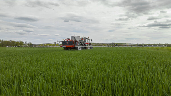 KUHN LEXIS - getrokken veldspuit