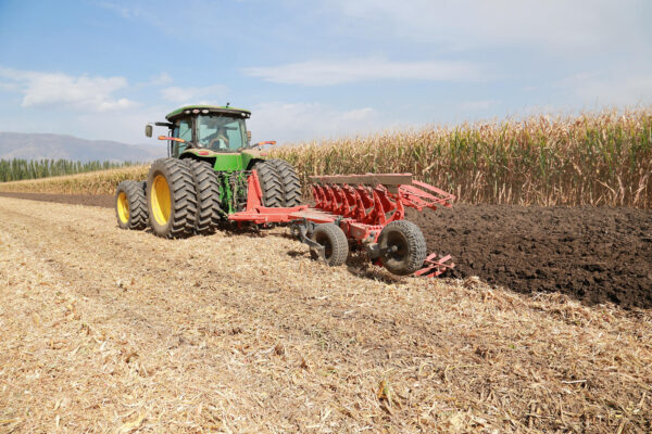 KUHN MASTER 183 - aanbouw wentelploeg voor zware omstandigheden