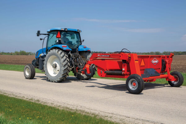 KUHN MERGE MAXX 301 - bandhark met enkele opname