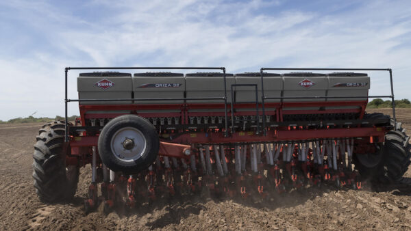 KUHN ORIZA - mechanische zaaimachine voor rijstteelt