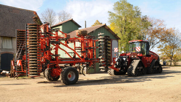 KUHN PERFORMER - multifunctionele schijven- en tandcultivator