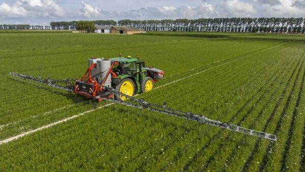 KUHN PF - frontgedragen veldspuit