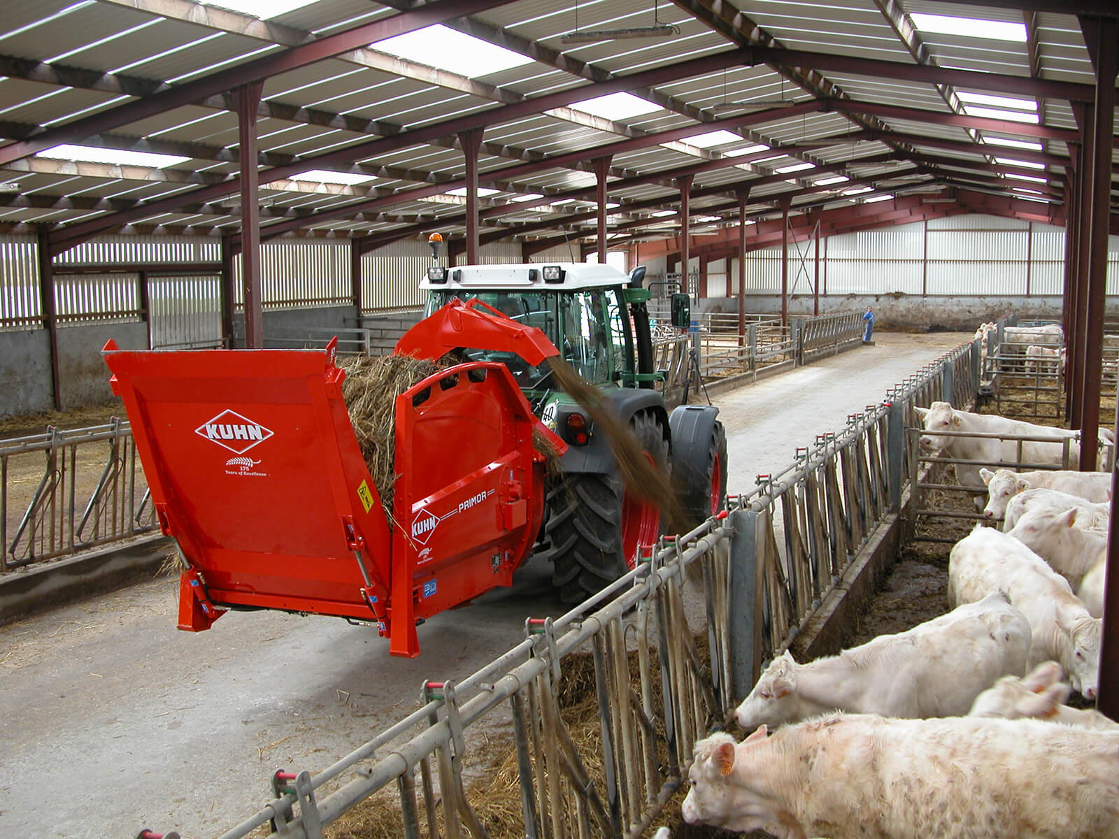 KUHN PRIMOR 2060 S - aanbouw stroblazer en voerverdeler - Afbeelding 5