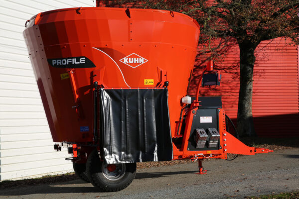 KUHN PROFILE 1 DL - voermengwagen met één vijzel en zijverdeling