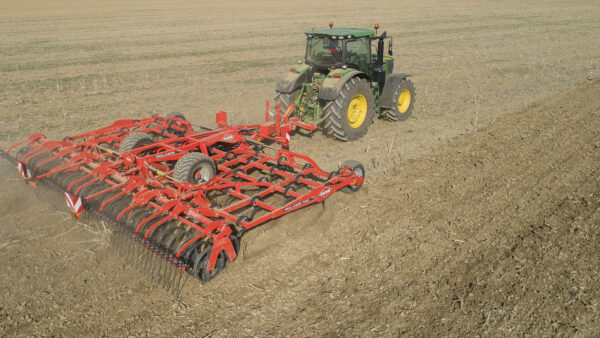 KUHN PROLANDER - vlakke cultivator met trillende tanden