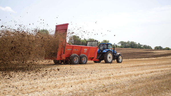 KUHN PS 250 / 260 / 270 / 280 ProSpread - stalmeststrooier met grote capaciteit