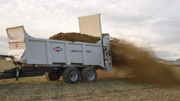 KUHN PXL 100 ProSpread - stalmeststrooier met grote capaciteit