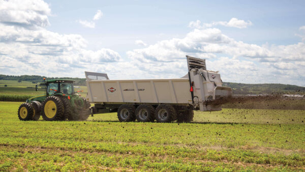 KUHN PXL 100 ProSpread - stalmeststrooier met grote capaciteit