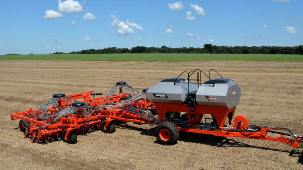 KUHN QUADRA - pneumatische no-till zaaimachine met zelftransport