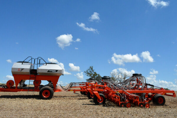 KUHN QUADRA - pneumatische no-till zaaimachine met zelftransport