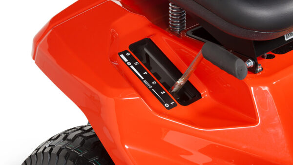 Simplicity REGENT™ SLT107 gazontractor
