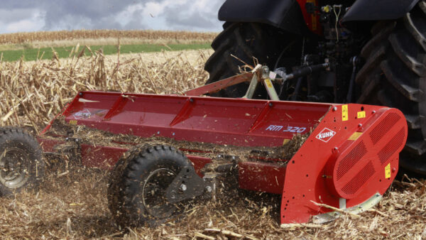 KUHN RM - klepelmaaier