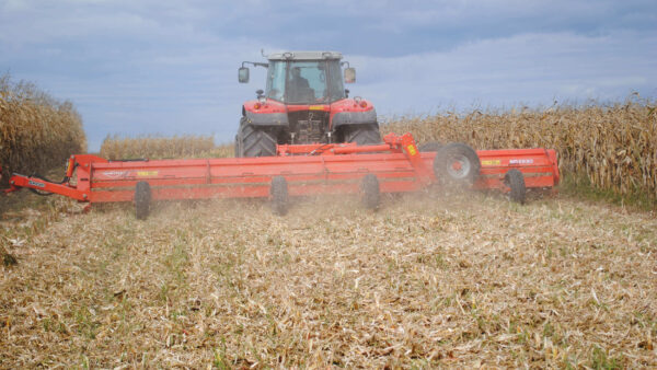 KUHN RMS 820 - klepelmaaier met grote werkbreedte