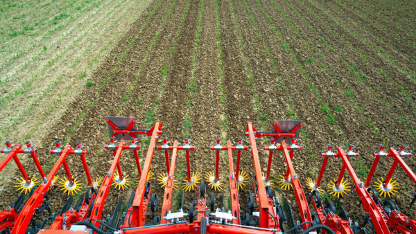 KUHN ROWLINER - rijenschoffel voor mechanisch wieden