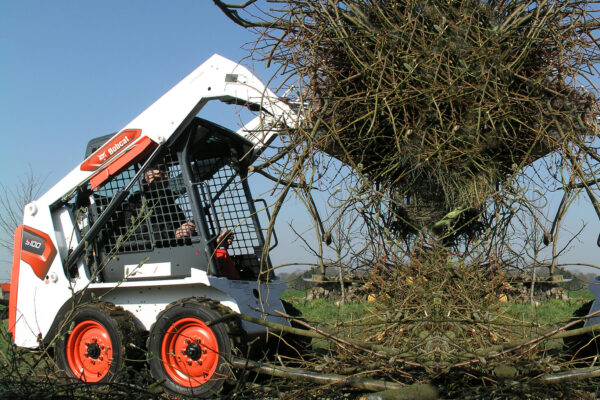 Bobcat S100 schranklader