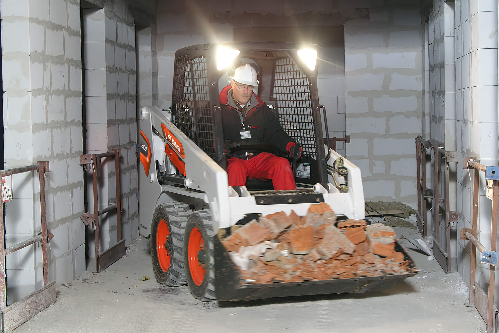 Bobcat S100 schranklader - Afbeelding 3