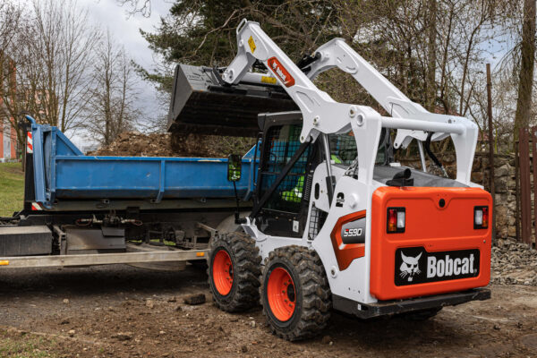 Bobcat S590 schranklader