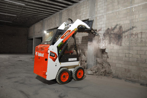 Bobcat S70 schranklader