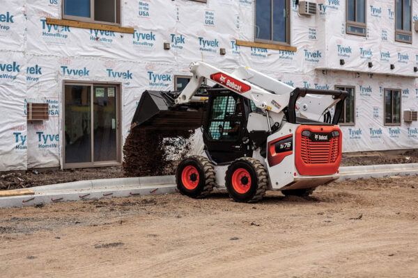 Bobcat S76 schranklader