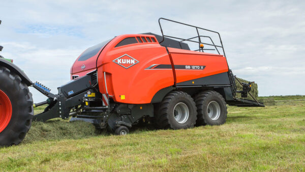 KUHN SB 1270 X - grote pakkenpers met hoge dichtheid