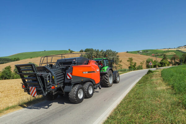 KUHN SB 1290 - grote pakkenpers