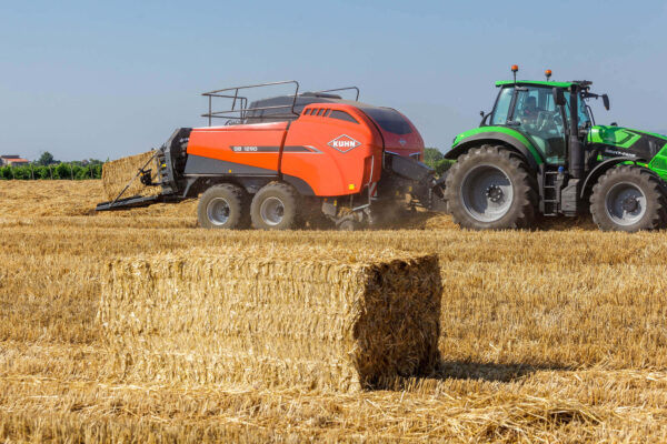 KUHN SB 1290 - grote pakkenpers