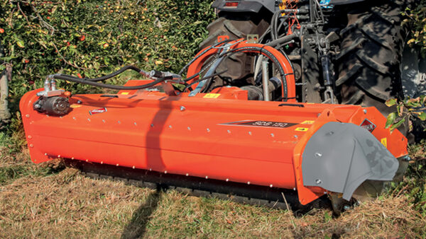 KUHN SDS - klepelmaaier met zijafleg voor wijngaarden en boomgaarden
