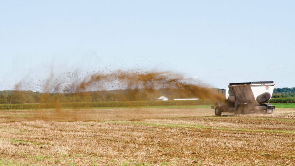 KUHN SLC 100 ProTwin Slinger - commerciële stalmeststrooier