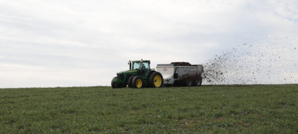 KUHN SLC 200 ProTwin Slinger - commerciële zijstrooier voor mest
