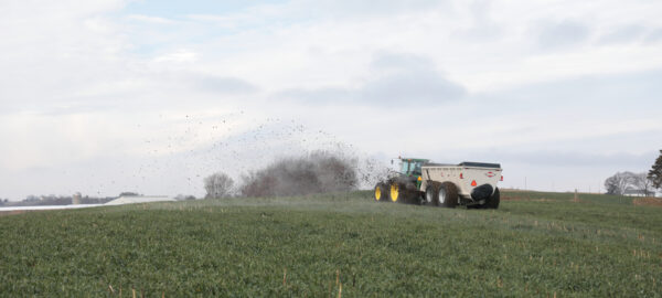 KUHN SLC 200 ProTwin Slinger - commerciële zijstrooier voor mest