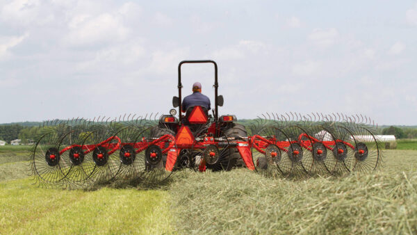 KUHN SR 50 - wielhark voor kleinere bedrijven