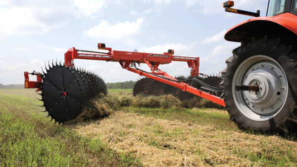 KUHN SR 800 - wielhark met grote capaciteit