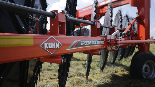 KUHN SR 800 - wielhark met grote capaciteit