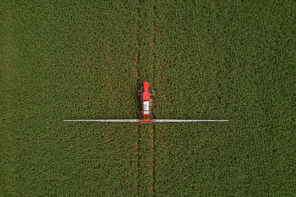 KUHN STRONGER HD - zelfrijdende veldspuit met grote capaciteit