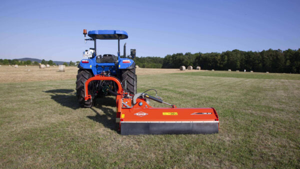 KUHN TBE / TBES 10 - bermklepelmaaier met zijarm