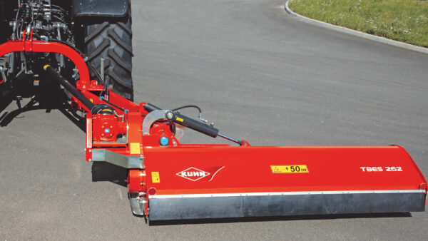 KUHN TBE / TBES 102 - bermklepelmaaier met zijarm