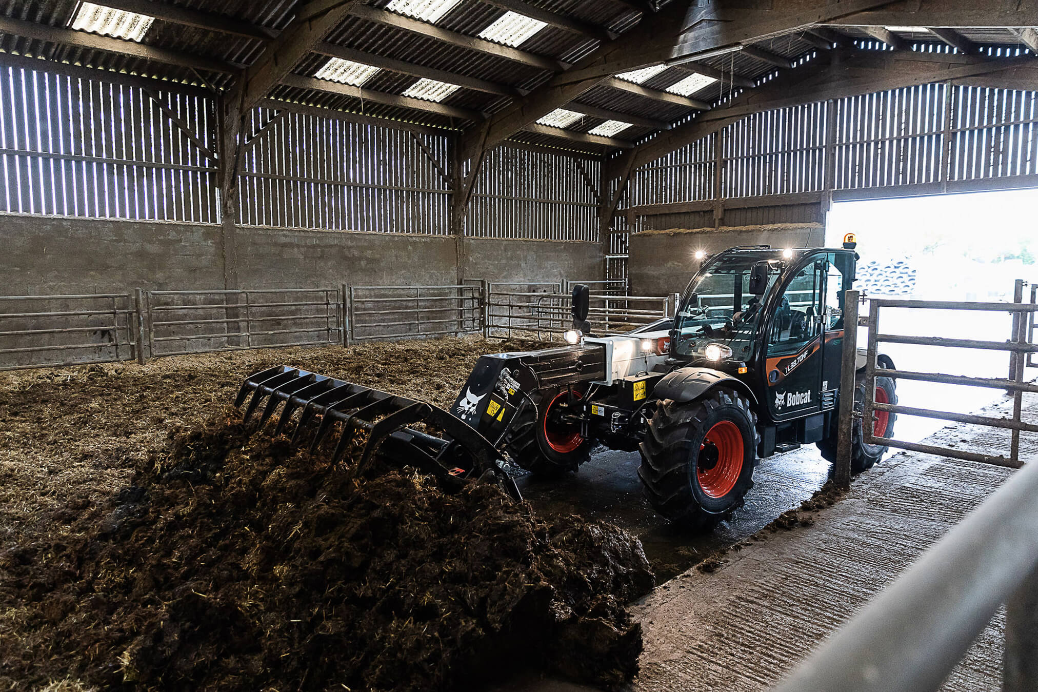 Bobcat TL38.70HF verreiker voor de landbouw - Afbeelding 3