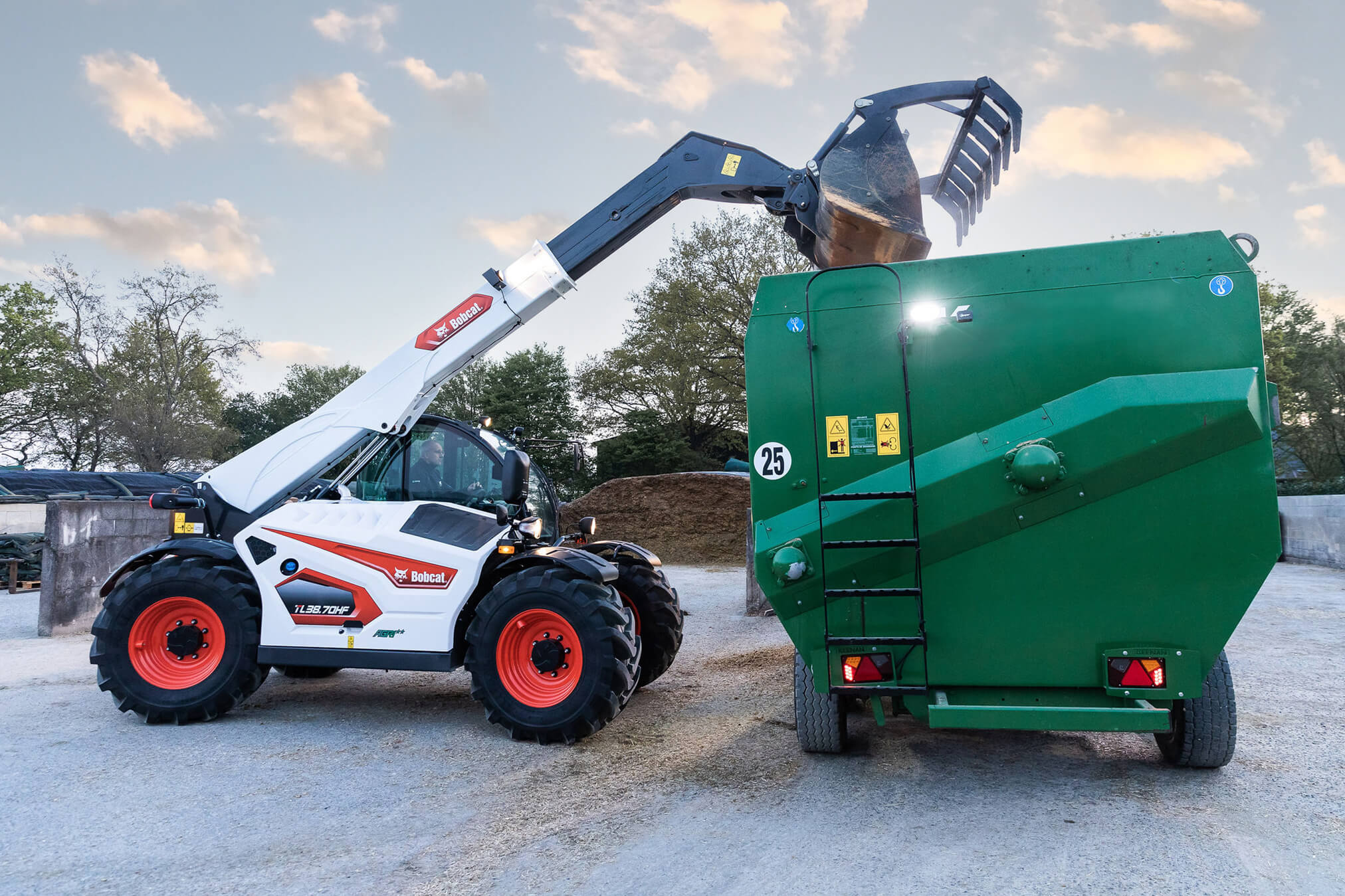 Bobcat TL38.70HF verreiker voor de landbouw - Afbeelding 6