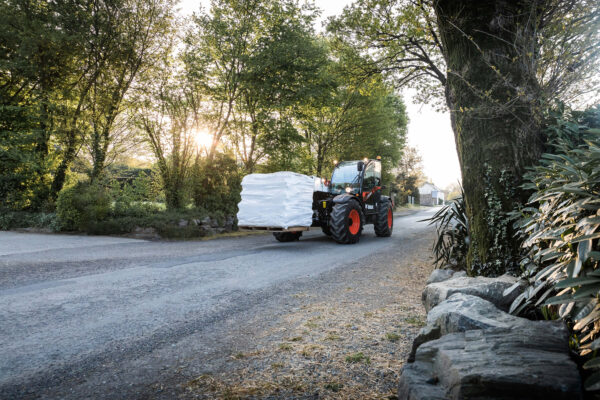 Bobcat TL38.70HF Verreiker voor de landbouw (V-Drive)