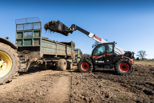 Bobcat TL43.80HF verreiker voor de landbouw