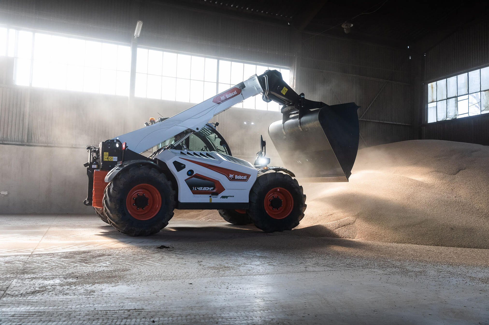 Bobcat TL43.80HF verreiker voor de landbouw - Afbeelding 8