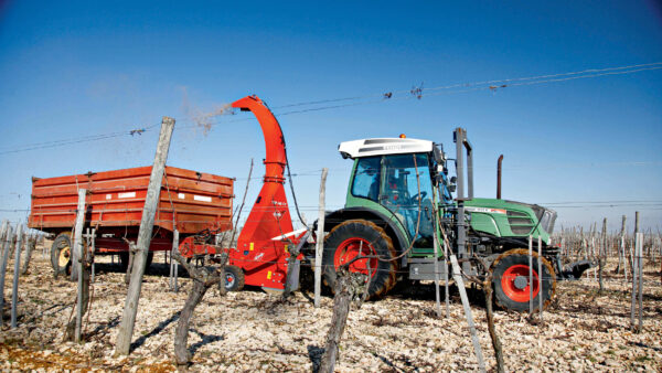 KUHN TRP - bovengrondse klepelmaaier voor snoeihout