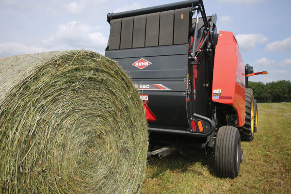 KUHN VB 560 - ronde balenpers