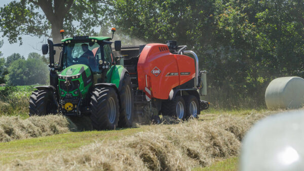 KUHN VBP 3200 - pers-wikkelcombinatie met variabele perskamer