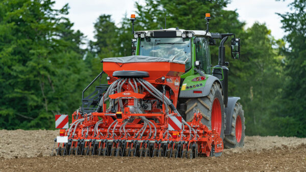 KUHN VENTA 100 - geïntegreerde pneumatische zaaimachine