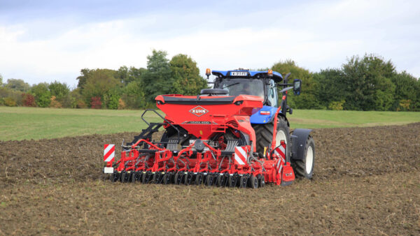 KUHN VENTA 1010 / 1020 / 1030 - geïntegreerde pneumatische zaaicombinatie
