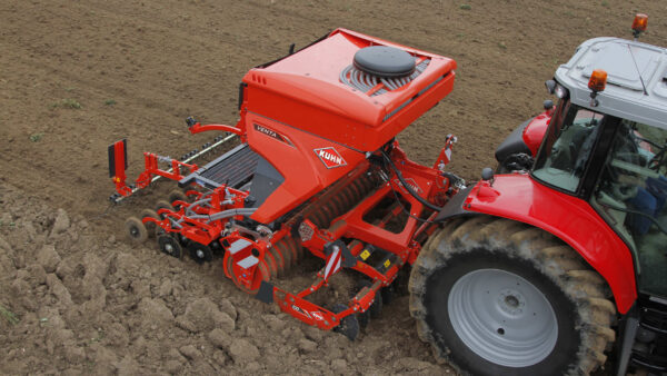 KUHN VENTA 1010 / 1020 / 1030 - geïntegreerde pneumatische zaaicombinatie