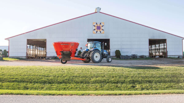 KUHN VS 100 - voermengwagen met één vijzel