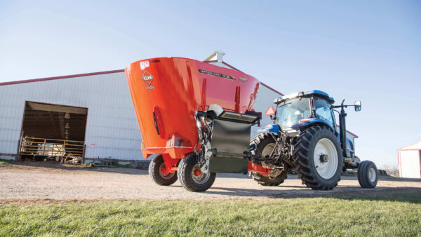 KUHN VS 100 - voermengwagen met één vijzel