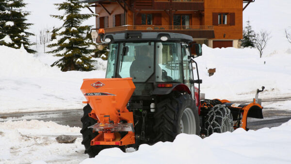 KUHN VSA - zout- en zandstrooier